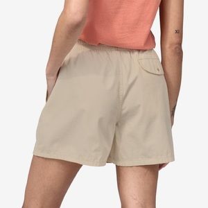 Patagonia NWT Women's Funhoggers Cotton Shorts - 4"